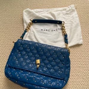 Marc Jacobs leather shoulder bag with gold hardware, Beautiful turquoise color